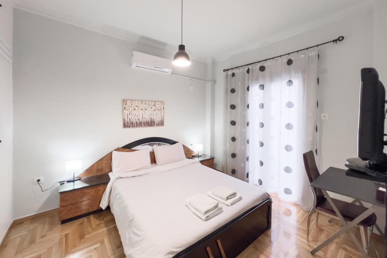 Cozy Cityscape Apartment In Athen Eksteriør bilde